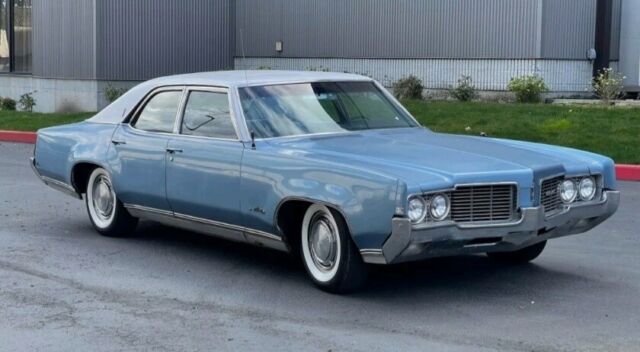 1969 oldsmobile delta 88 sedan blue rwd automatic