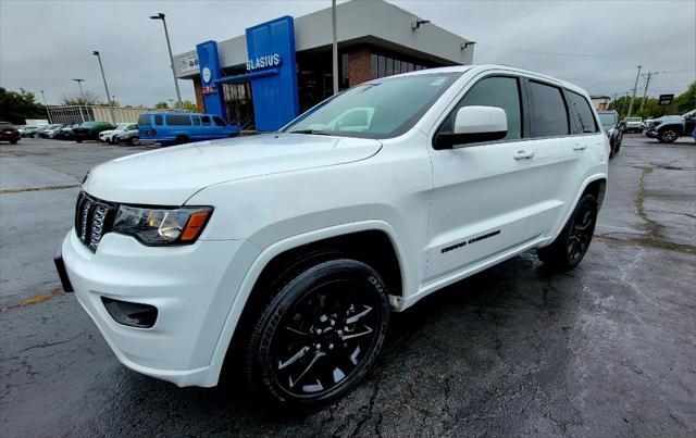 2021 jeep grand cherokee laredo