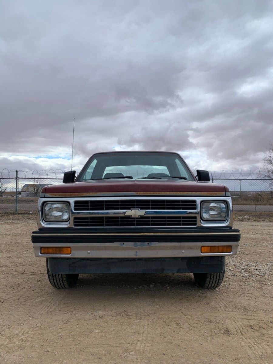 1991 chevy s10 pick up truck extended cab