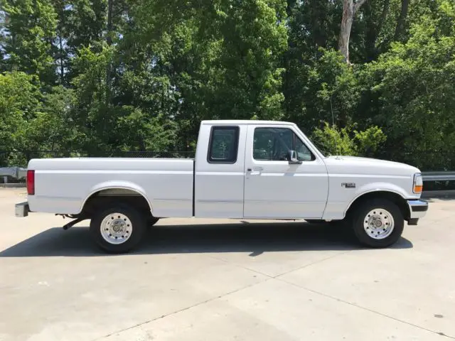 1994 ford f150 xlt extended cab, 5.0 v8 ** 112,000 miles **