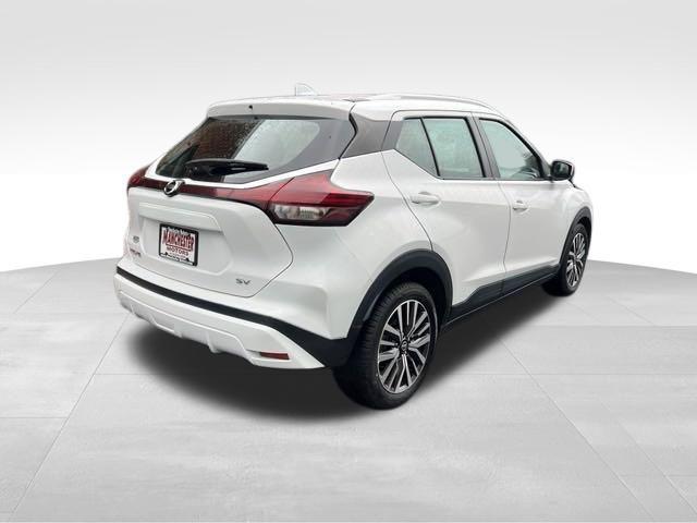 2021 nissan kicks sv