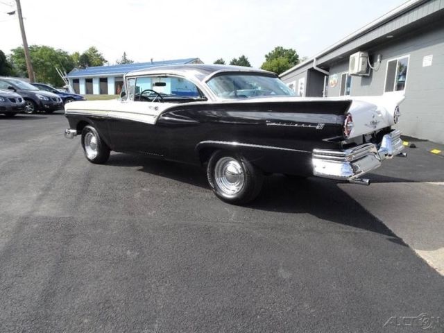 1957 ford fairlane 500 2-dr hardtop 390ci big block 4-spd manual