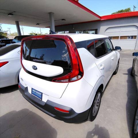 2016 kia soul !