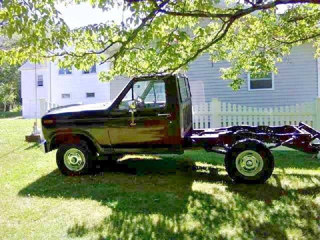 1984 f150 4x4 stepside 302 v8 auto