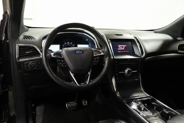 2019 ford edge st