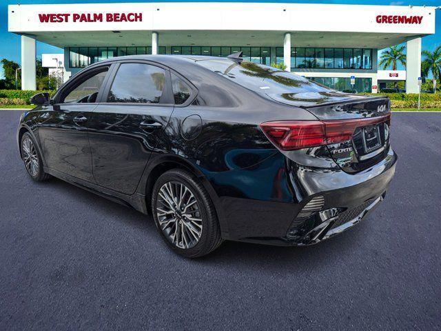 2023 kia forte gt-line
