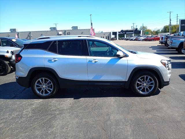 2022 gmc terrain slt