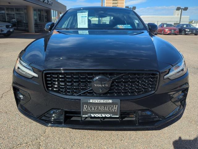 2024 volvo s60 b5 plus black edition