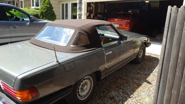 380, low mileage, bronze, two owners