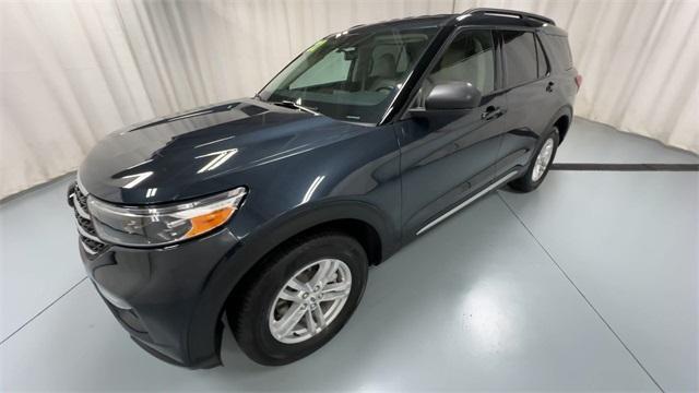 2022 ford explorer xlt