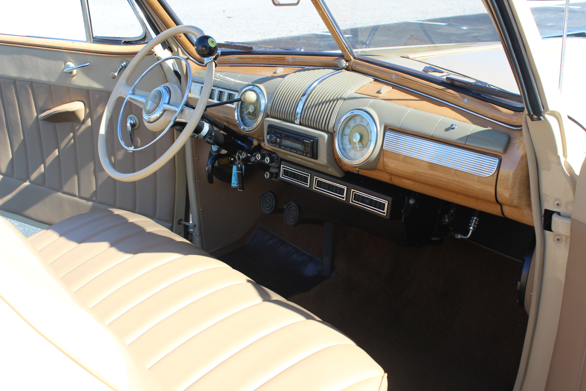 1947 ford super deluxe convertible
