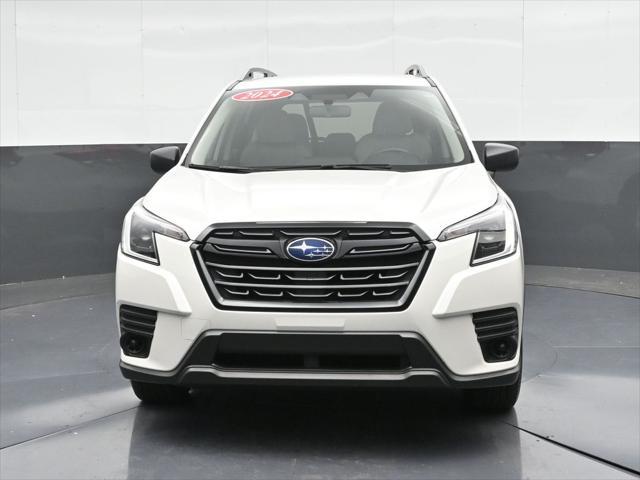 2024 subaru forester base