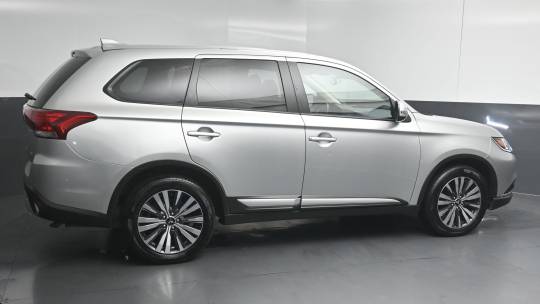 2020 Mitsubishi Outlander