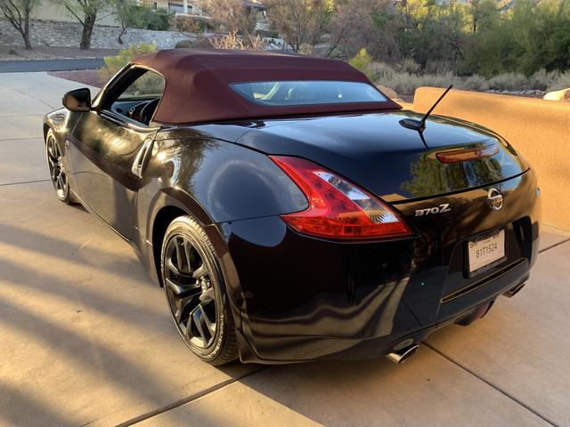 2015 nissan 370z touring