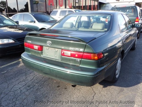 1999 toyota camry le in virginia