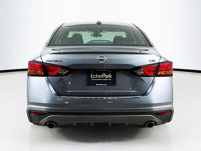 2021 nissan altima sr fwd