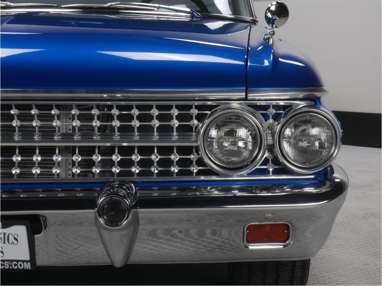1961 ford galaxie starliner