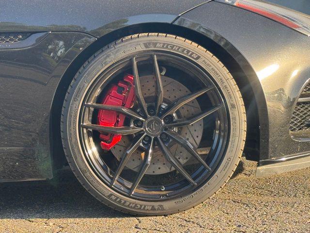 2019 jaguar f-type r