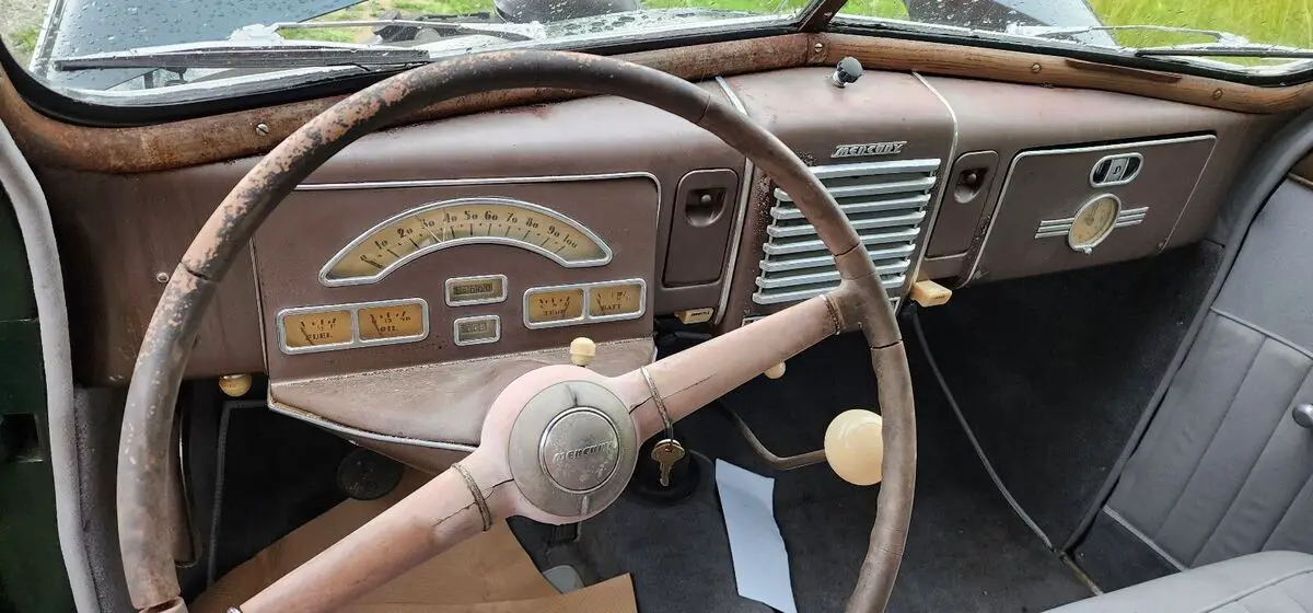 1939 mercury series 99a sedan green