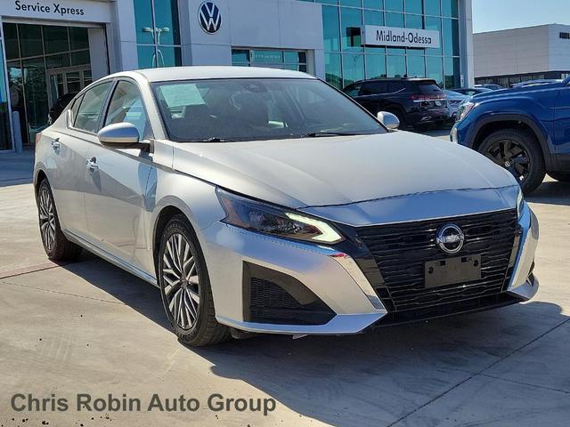 2023 nissan altima 2.5 sv