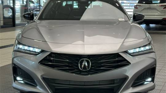 2025 Acura TLX