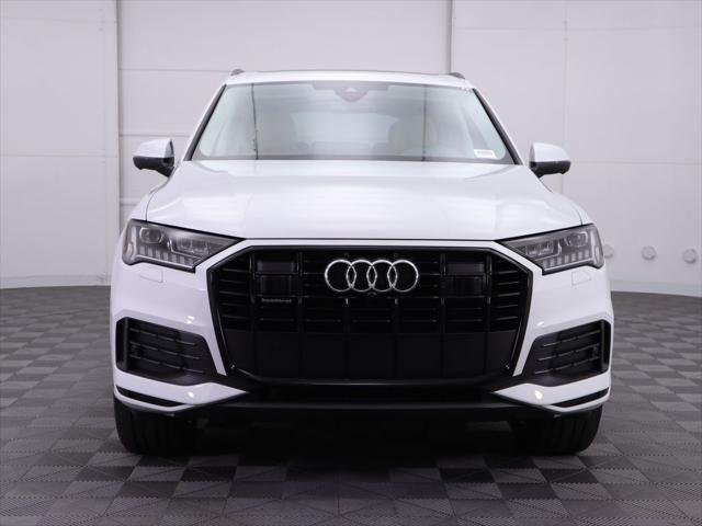 2024 audi q7 45 premium plus