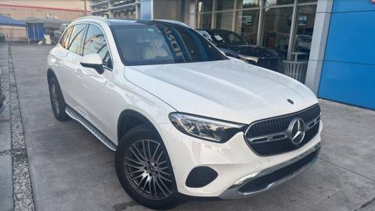2023 Mercedes-Benz GLC