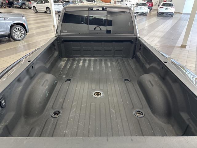 2021 ram 3500 limited crew cab 4x4 8' box