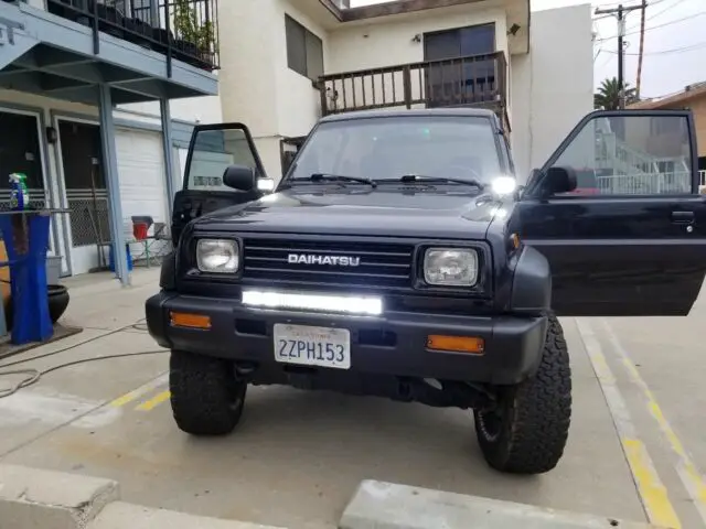 apocalypse car: 1991 daihatsu rocky 4x4