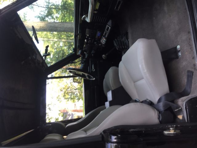 1974 ford bronco - looks great; runs great