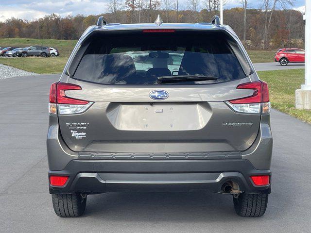 2021 subaru forester premium