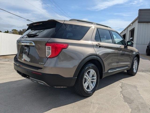 2021 ford explorer xlt