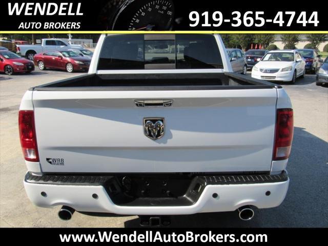 2011 dodge ram 1500 sport