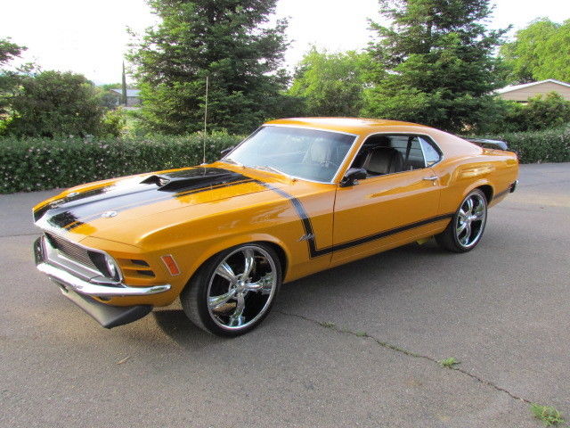 1970 mustang fastback boss 302 restomod 5 speed nice grabber orange show winner!