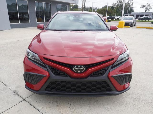 2024 toyota camry se