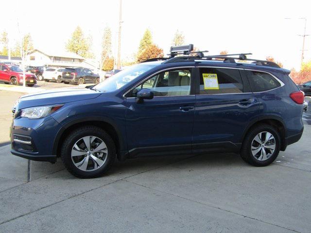 2020 subaru ascent premium 8-passenger