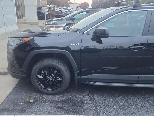 2020 toyota rav4 hybrid le