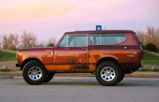 inline 6 turbo diesel - 4 speed manual transmission - hard top convertible suv