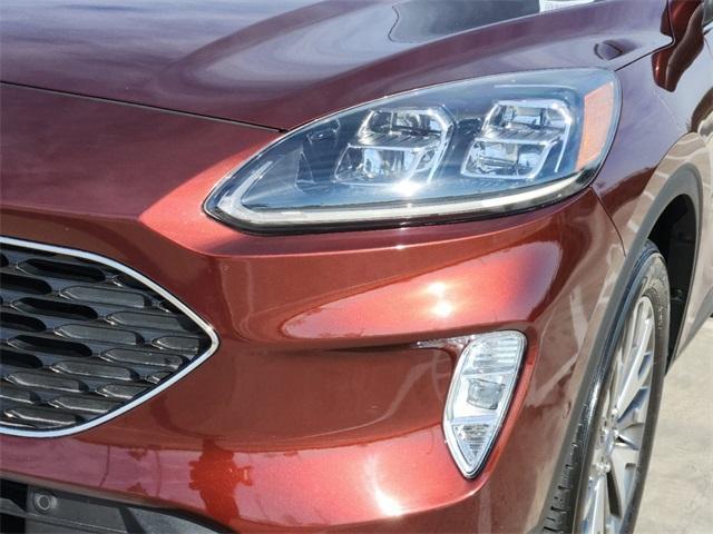 2021 ford escape titanium