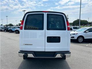 2022 Chevrolet Express 2500