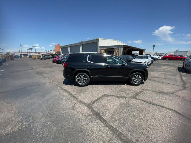 2023 gmc acadia awd slt