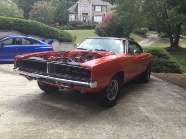 1969 dodge charger 440 hp 4 speed period correct '70s street racer 205-276-1918