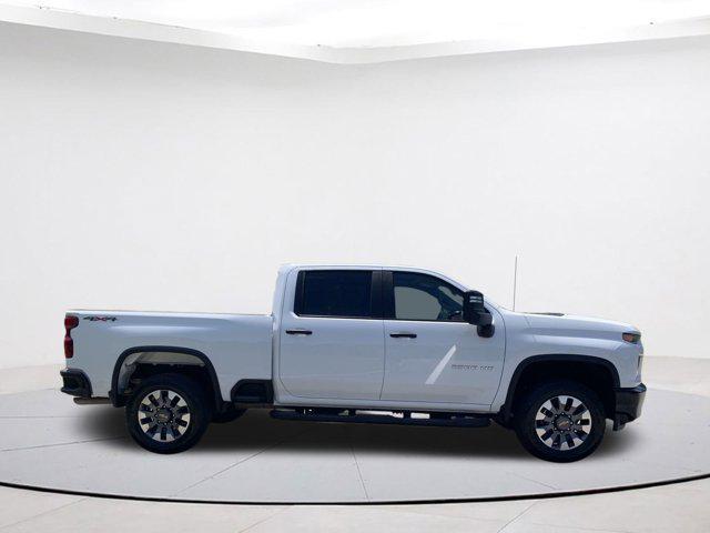 2022 chevrolet silverado 2500 custom