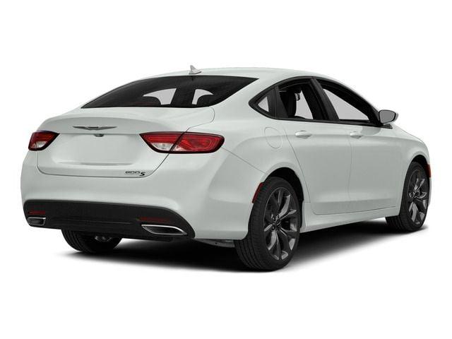 2015 chrysler 200 s in springfield, illinois
