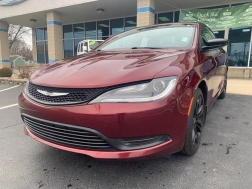 2017 chrysler 200 in saint louis, missouri