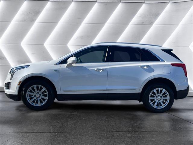 2017 cadillac xt5 base