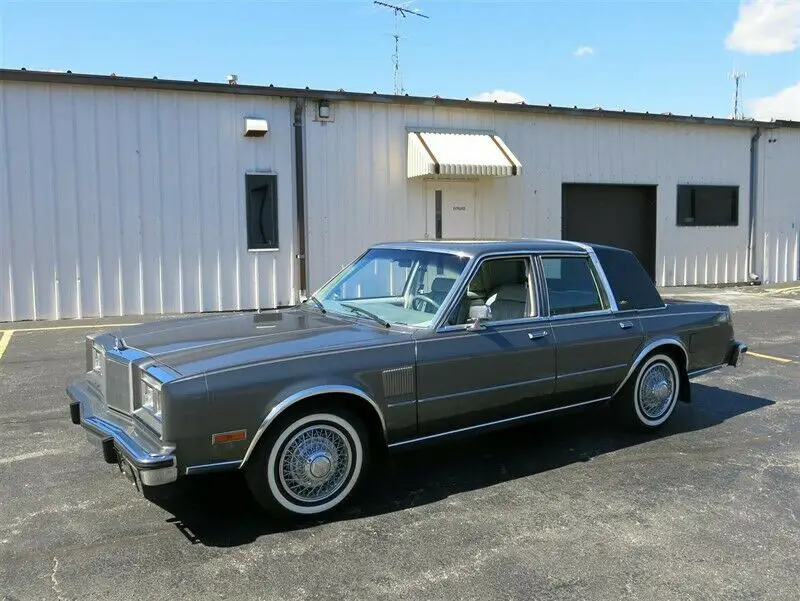 1983 chrysler new yorker fifth avenue, 1 owner, 9500 miles!