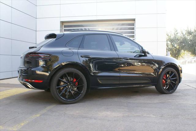 2016 porsche macan turbo