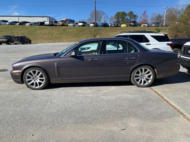 2008 jaguar xj base