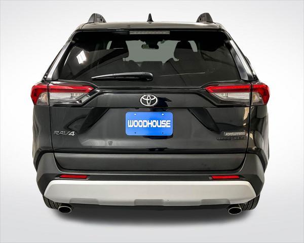 2022 toyota rav4 adventure